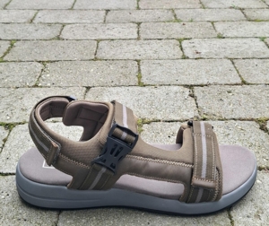 Olivengrøn bred sandal med vidde 5E