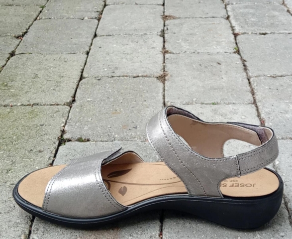 Josef Seibel sandal / Vidde H