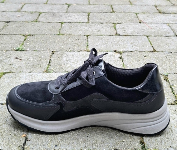 Gabor sneakers / Bred / Vidde K